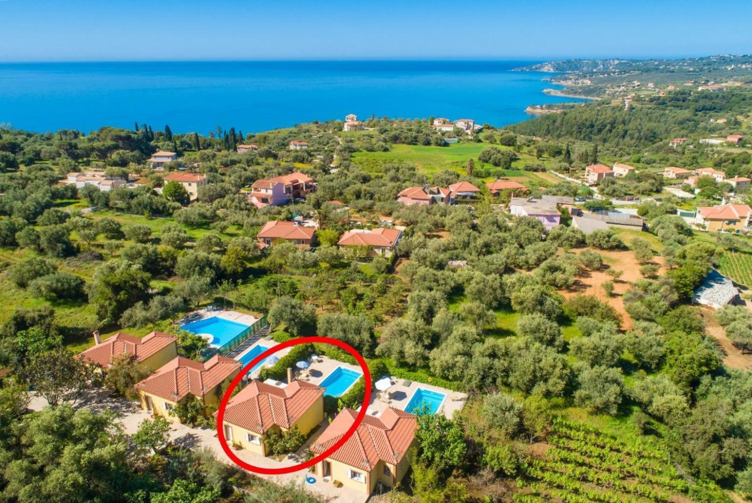 Villa Russa Anna Vlachata Exteriör bild